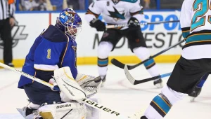 Brian Elliott, bramkarz St. Louis Blues, tylko raz dał się pokonać Sharks