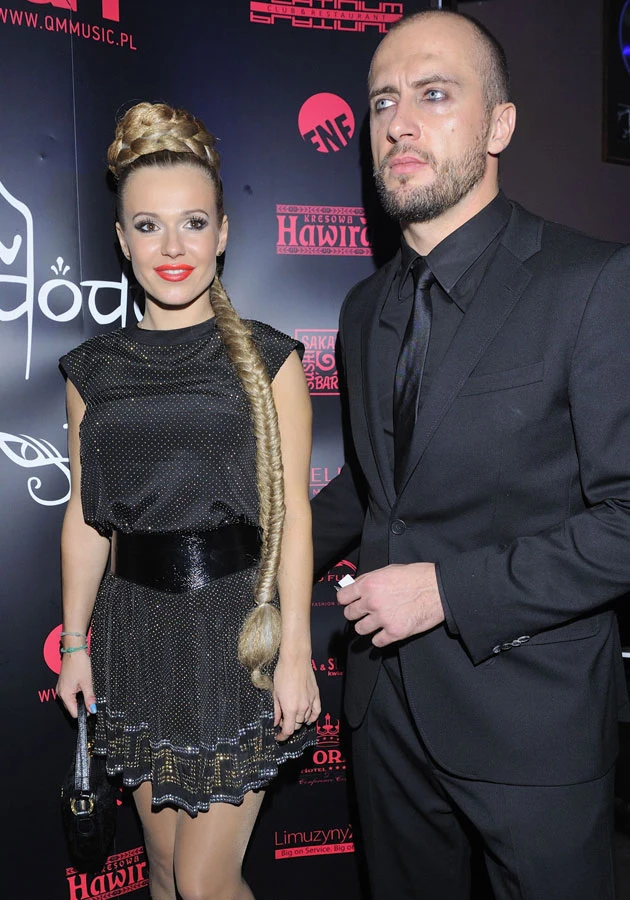 Media już od jakiegoś czasu wieszczą, że związek Dody i Błażeja nie ma się najlepiej. Media już od jakiegoś czasu wieszczą, że związek Dody i Błażeja nie ma się najlepiej.