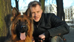 Jakub Wesołowski jako komisarz Marek Bromski