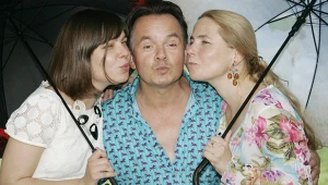 Serialowy bohater Piotra Pręgowskiego, gwiazdor Pietrek, czułby się w otoczeniu fanek jak ryba w wodzie.
