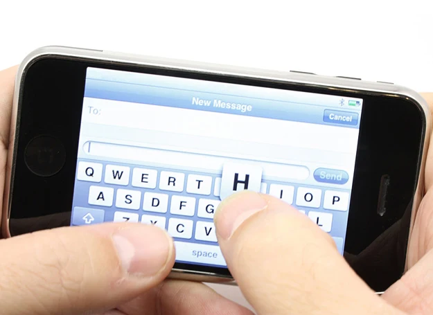 Wyłączenie 3G w Polsce może dotknąć około 3 procent klientów. Wyłączenie 3G w Polsce może dotknąć około 3 procent klientów.