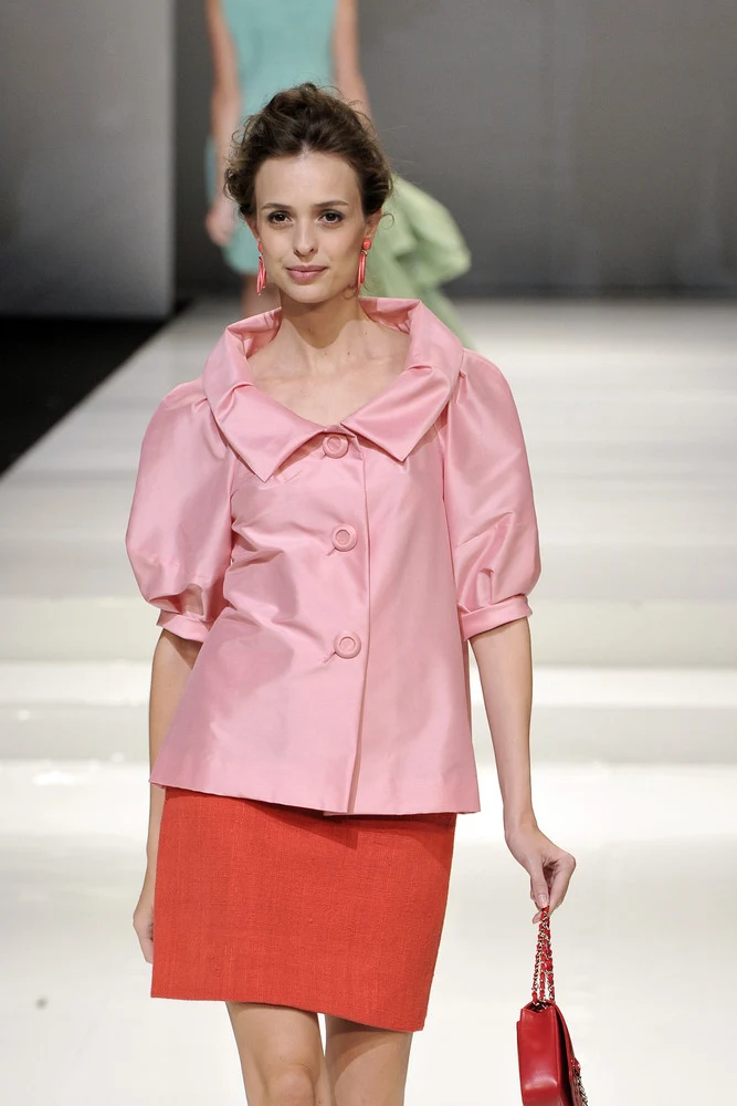 Eleganckie, sportowe i wizytowe - ubrania nie tylko do pracy