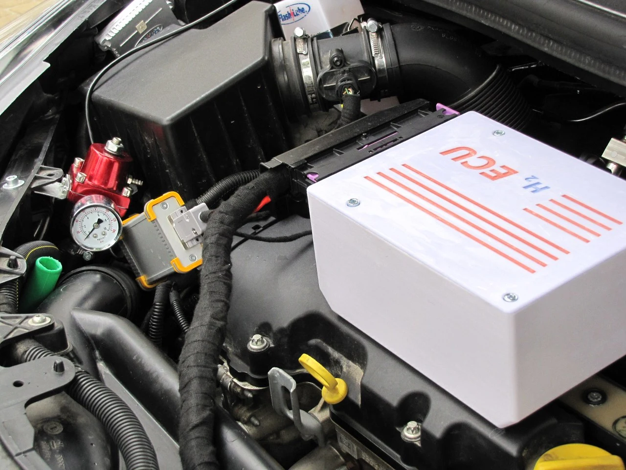 Auto z instalacją, którą wymyślili naukowcy z Lublina Auto z instalacją, którą wymyślili naukowcy z Lublina