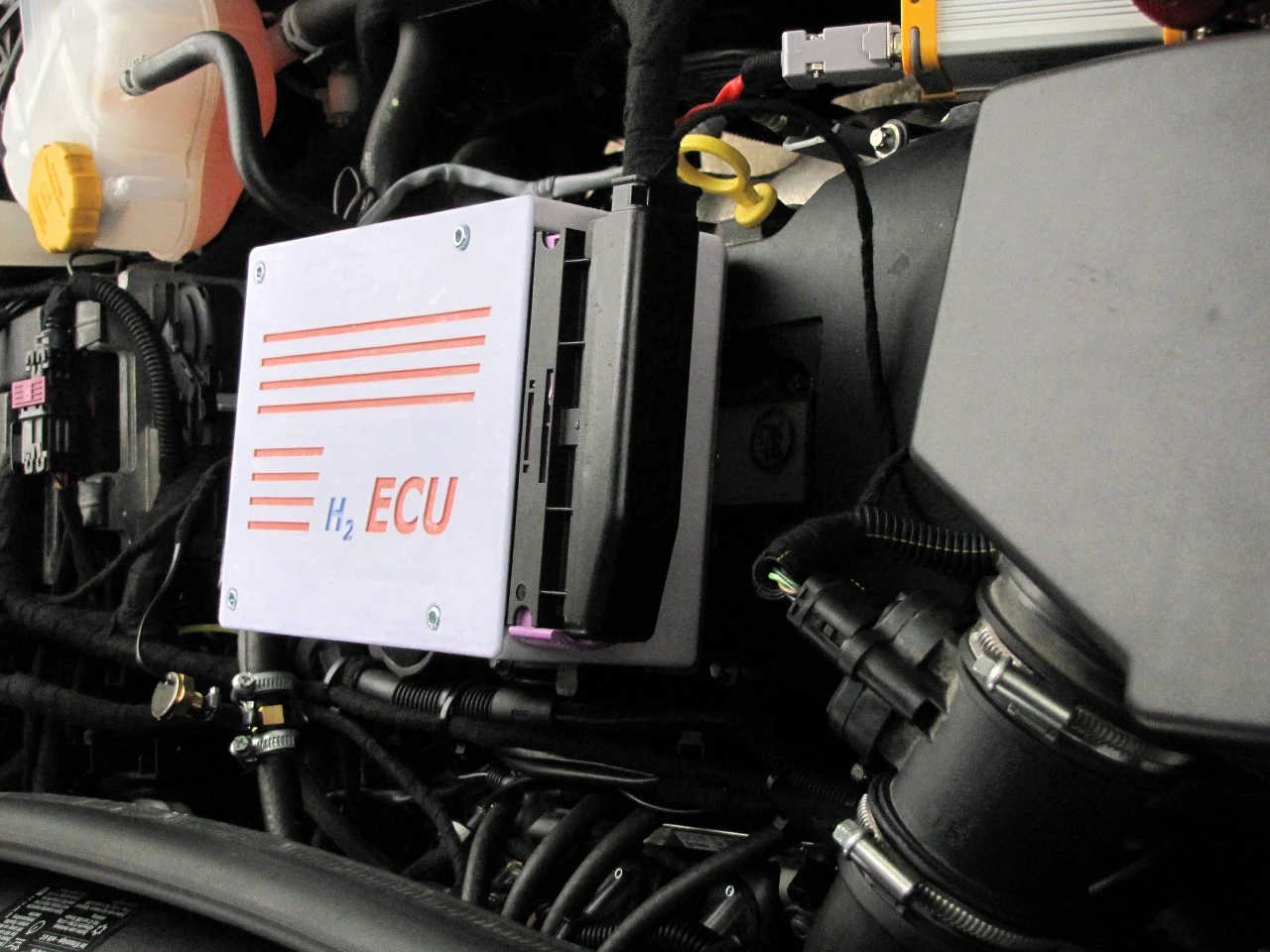Auto z instalacją, którą wymyślili naukowcy z Lublina Auto z instalacją, którą wymyślili naukowcy z Lublina