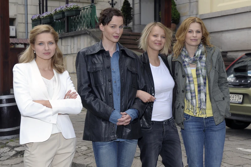 Urszula Grabowska, Maja Hirsch, Joanna Kulig i Agnieszka Warchulska Urszula Grabowska, Maja Hirsch, Joanna Kulig i Agnieszka Warchulska