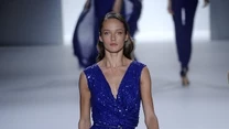 Elie Saab - moda w kolorze chabrowym