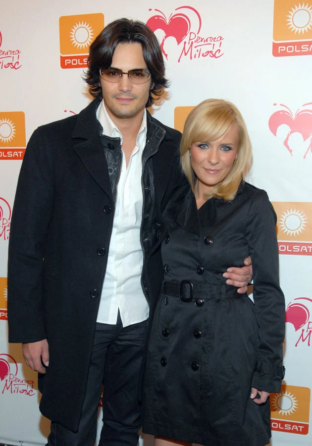 Kiedyś Aneta ufała Mikołajowi bezgranicznie. Teraz woli patrzeć mu na ręce.