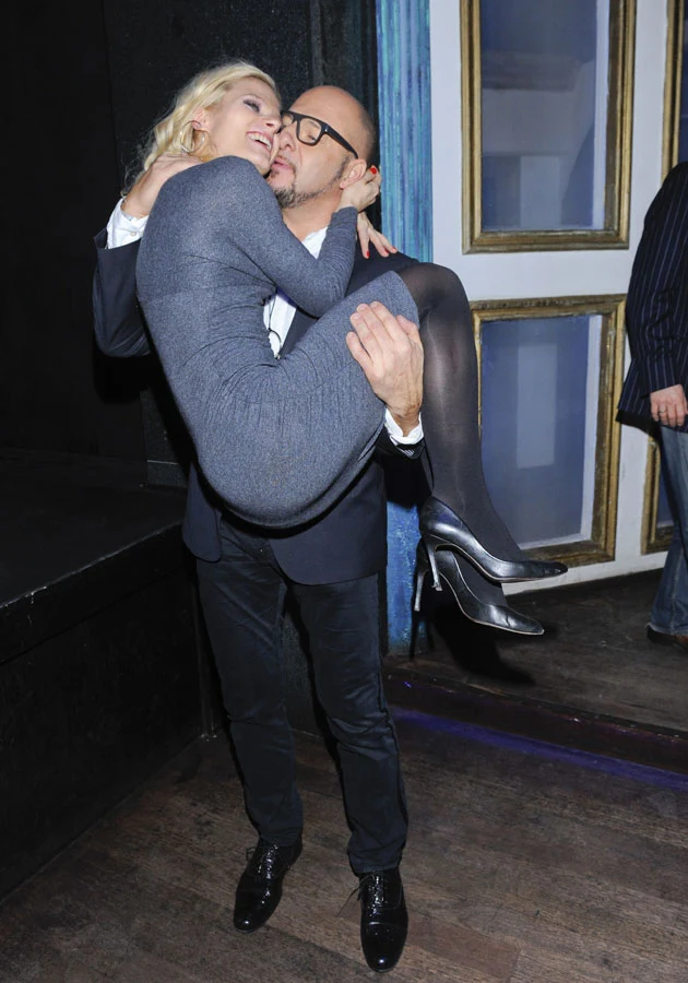 Tak para cieszyła się ze zwycięstwa Ani w 13. edycji "TzG" Tak para cieszyła się ze zwycięstwa Ani w 13. edycji "TzG"