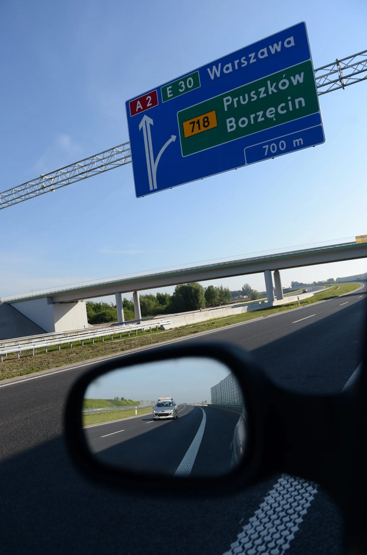 Nowo otwarty odcinek D autostrady A2 Pruszków - Grodzisk Mazowiecki Nowo otwarty odcinek D autostrady A2 Pruszków - Grodzisk Mazowiecki