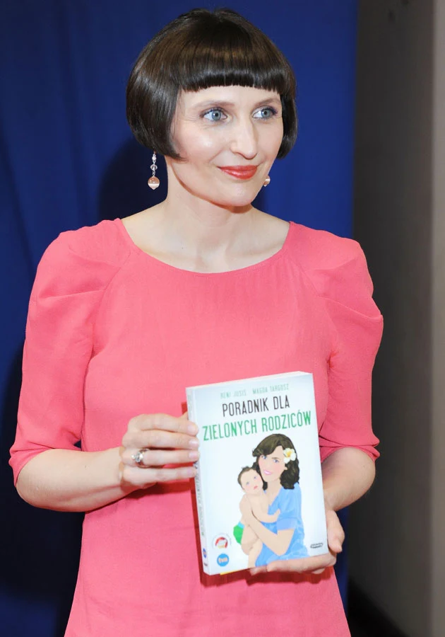 Reni Jusis też nie cieszy się zaufaniem kobiet. Reni Jusis też nie cieszy się zaufaniem kobiet.