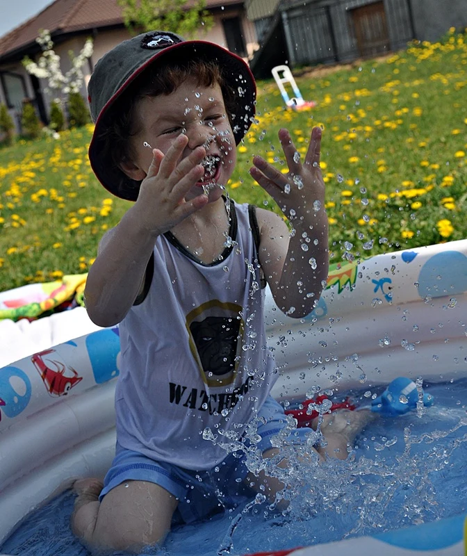 Radość zatopiona w kroplach wody! Radość zatopiona w kroplach wody!