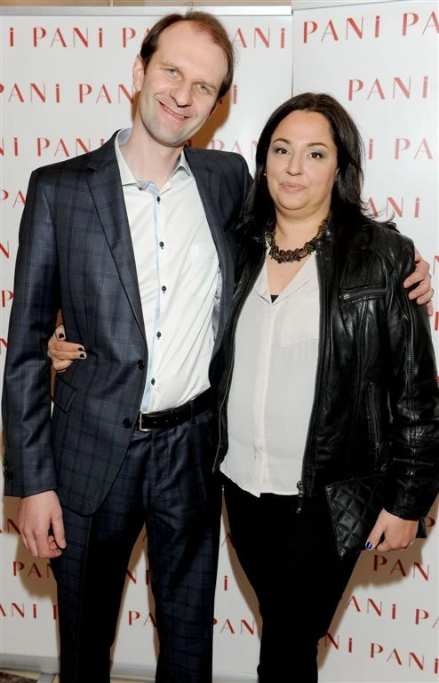 Olga Bołądź dołączyła niedawno do grona dawców szpiku, wcieliła się też w Agatę Mróz w filmie „Nad życie”. Członkowie Kapituły „Życzenia Agaty” nie mieli wątpliwości, że w tym roku to właśnie Olga najbardziej zasłużyła na wyróżnienie! Olga Bołądź dołączyła niedawno do grona dawców szpiku, wcieliła się też w Agatę Mróz w filmie „Nad życie”. Członkowie Kapituły „Życzenia Agaty” nie mieli wątpliwości, że w tym roku to właśnie Olga najbardziej zasłużyła na wyróżnienie!