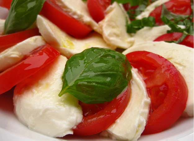 Tradycyjna włoska sałatka