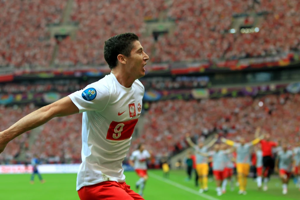 Robert Lewandowski po zdobyciu pierwszego gola Robert Lewandowski po zdobyciu pierwszego gola