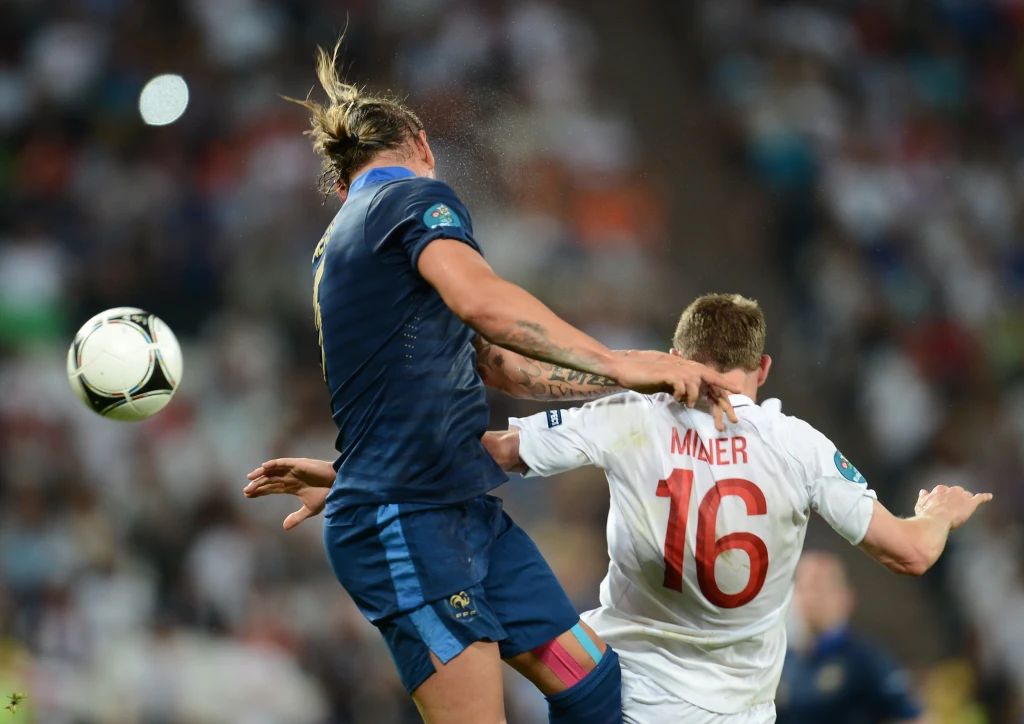 "Trójkolorowi" podzielili się punktami z "Trzema Lwami" "Trójkolorowi" podzielili się punktami z "Trzema Lwami"