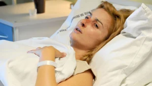 Skutki urazu, jakiego dozna właścicielka pensjonatu znad rozlewiska, będą dawały o sobie znać jeszcze przez wiele kolejnych tygodni. 