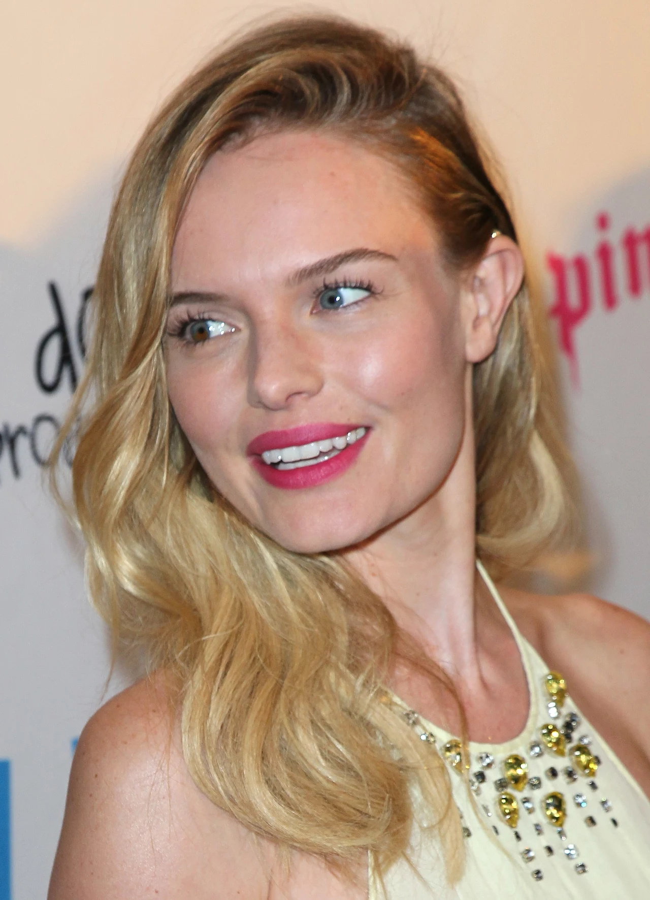 Zrób sama fryzurę  jaką ma Kate Bosworth