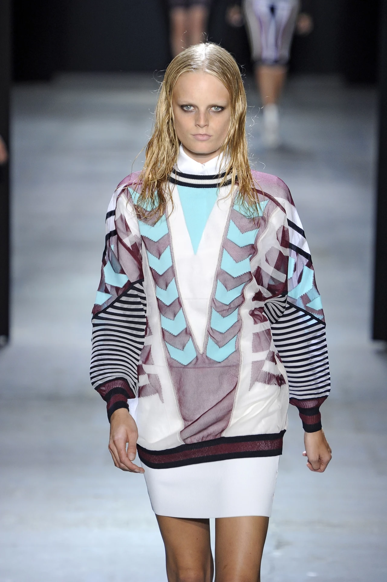 Modelka na pokazie Alexander Wang Modelka na pokazie Alexander Wang