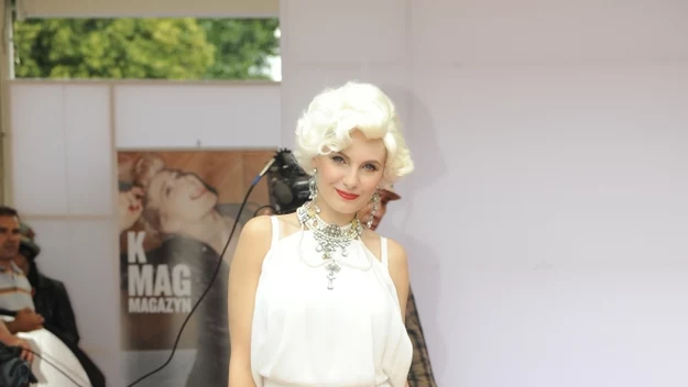 Sylwia Gliwa w stylizacji a la Marilyn Monroe