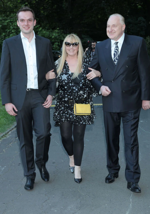 Maryla ze swoimi mężczyznami: mężem Andrzejem Dużyńskim i synem Jędrzejem Maryla ze swoimi mężczyznami: mężem Andrzejem Dużyńskim i synem Jędrzejem