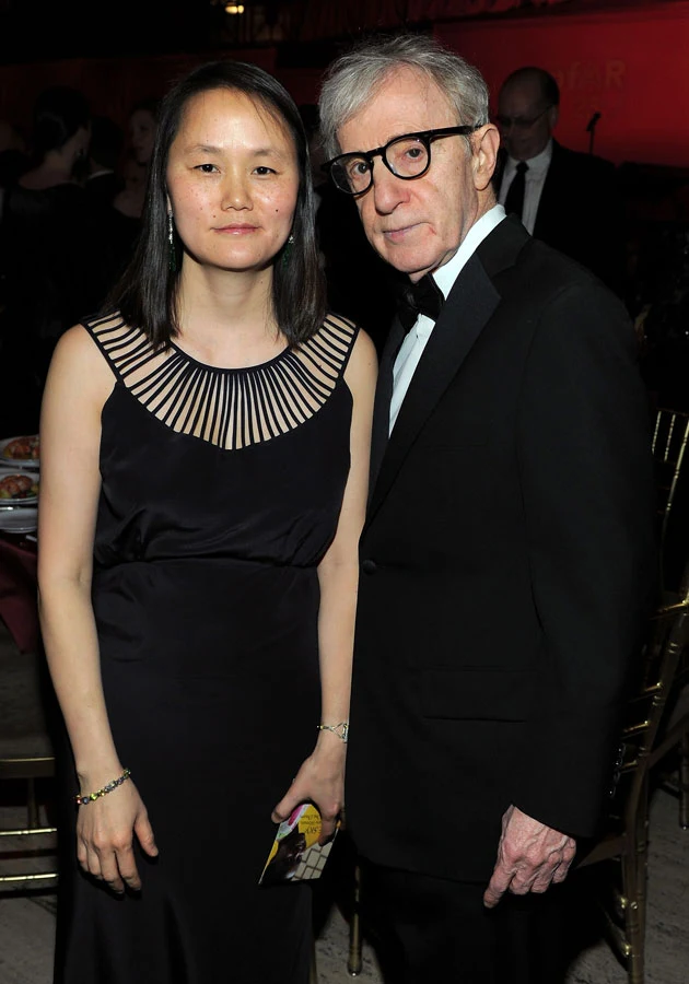 Woody Allen ze swoją żoną Soon-Yi Woody Allen ze swoją żoną Soon-Yi