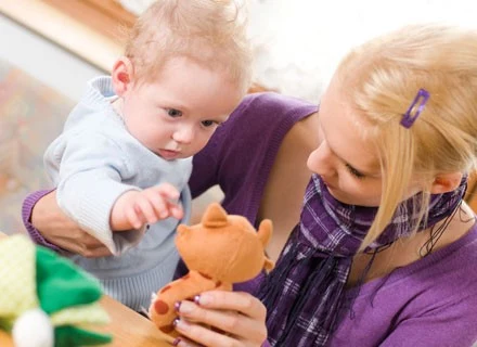 Przyswajanie języka przez dziecko w ogóle jest procesem mocno zindywidualizowanym Przyswajanie języka przez dziecko w ogóle jest procesem mocno zindywidualizowanym