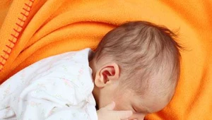 Dzieci karmione mlekiem matki mają w nastoletnim wieku silniejsze mięśnie nóg