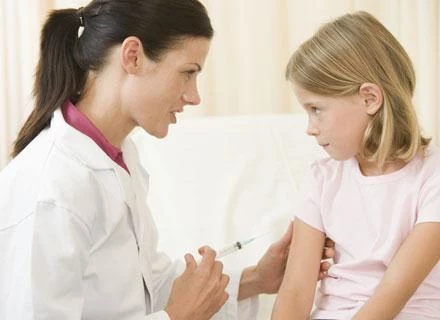 Priorytetem jest wprowadzenie szczepień przeciwko pneumokokom Priorytetem jest wprowadzenie szczepień przeciwko pneumokokom