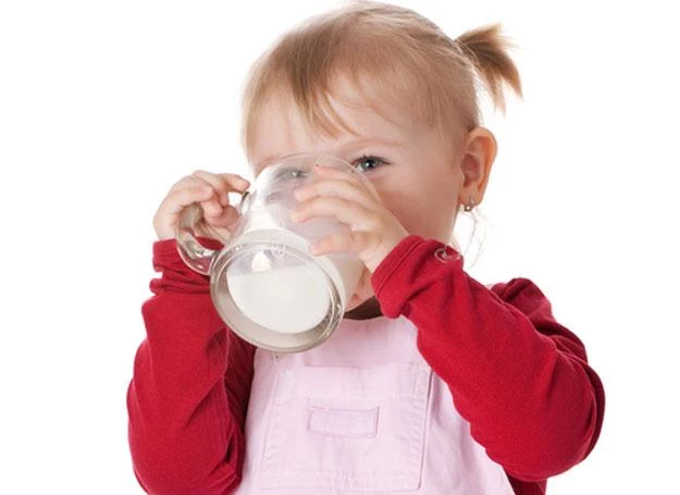 Jeśli sądzisz, że twój brzdąc jest uczulony, podziel się swoimi obawami z pediatrą Jeśli sądzisz, że twój brzdąc jest uczulony, podziel się swoimi obawami z pediatrą