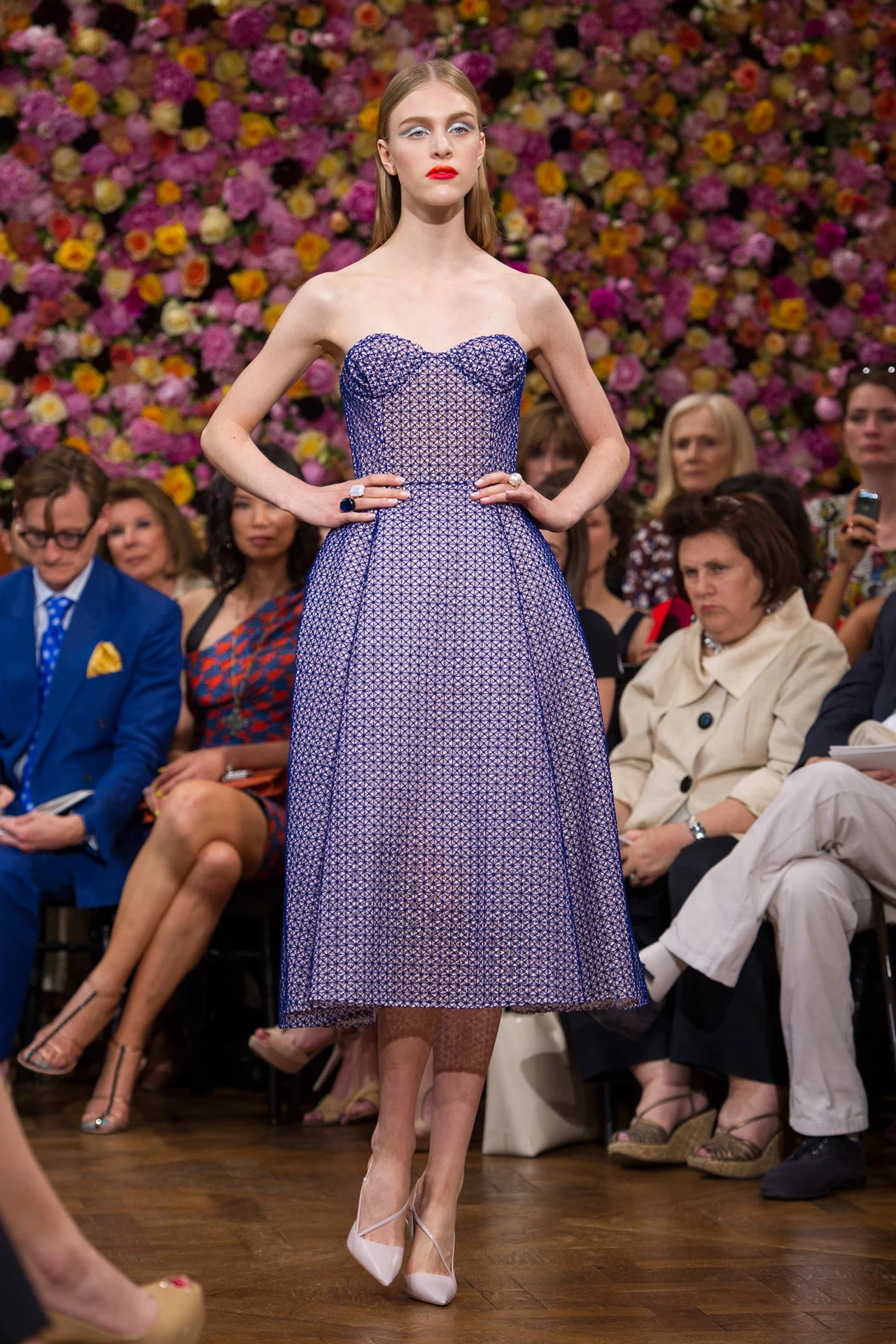 Pokaz kolekcji jesień-zima 2012/2013 haute couture Christiana Diora w Paryżu Pokaz kolekcji jesień-zima 2012/2013 haute couture Christiana Diora w Paryżu