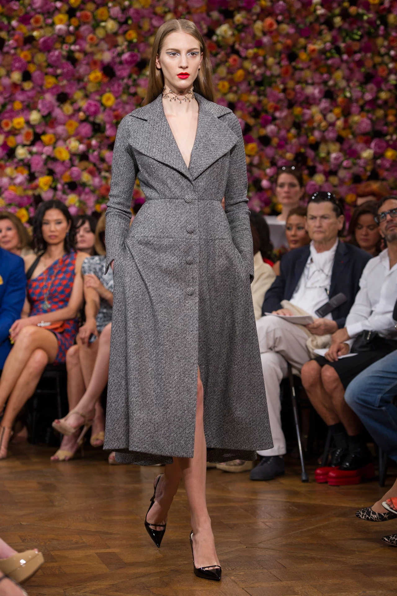 Pokaz kolekcji jesień-zima 2012/2013 haute couture Christiana Diora w Paryżu Pokaz kolekcji jesień-zima 2012/2013 haute couture Christiana Diora w Paryżu