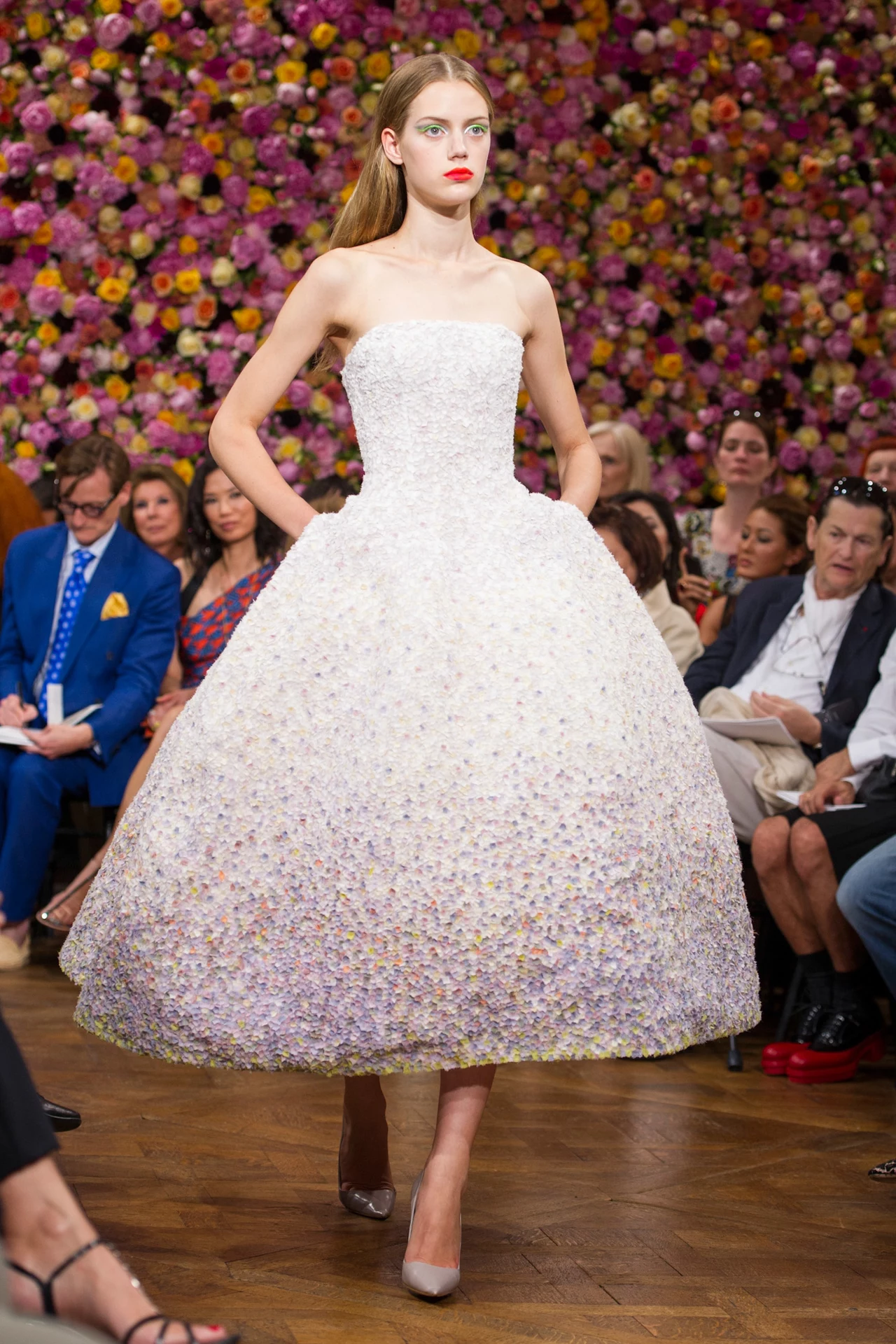 Pokaz kolekcji jesień-zima 2012/2013 haute couture Christiana Diora w Paryżu Pokaz kolekcji jesień-zima 2012/2013 haute couture Christiana Diora w Paryżu