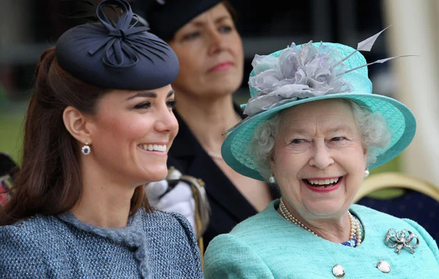 Kate Middleton i Elżbieta II