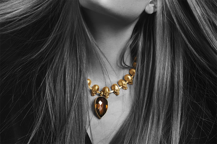 Kolekcja biżuterii BLMQ (Be Like McQueen) Horsecka Jewelry inspirowana twórczością Alexandra McQueena - www.horseckajewelry.com Kolekcja biżuterii BLMQ (Be Like McQueen) Horsecka Jewelry inspirowana twórczością Alexandra McQueena - www.horseckajewelry.com