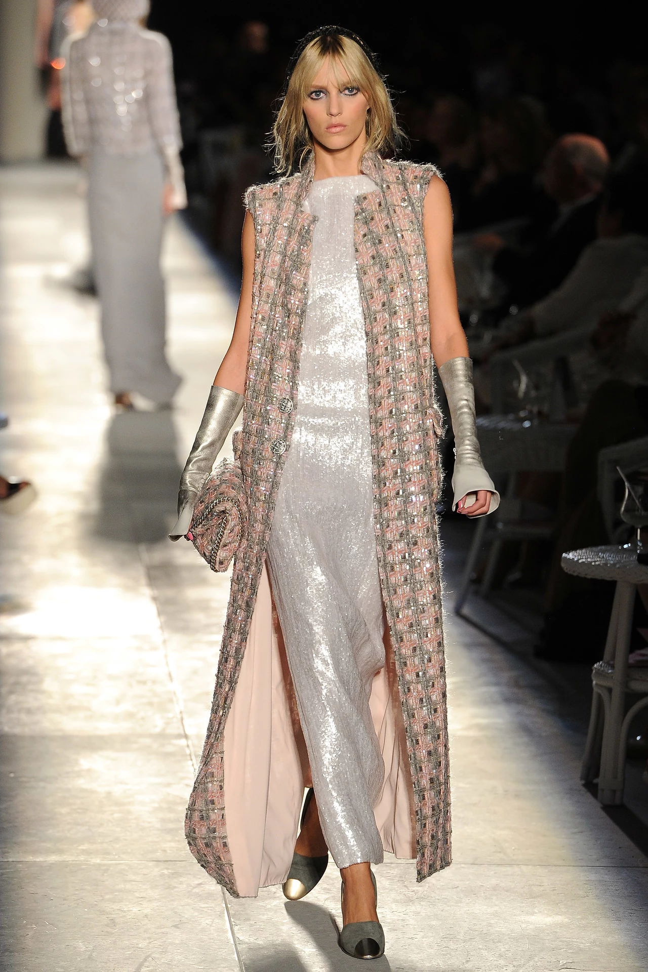 Anja Rubik na pokazie Chanel Anja Rubik na pokazie Chanel