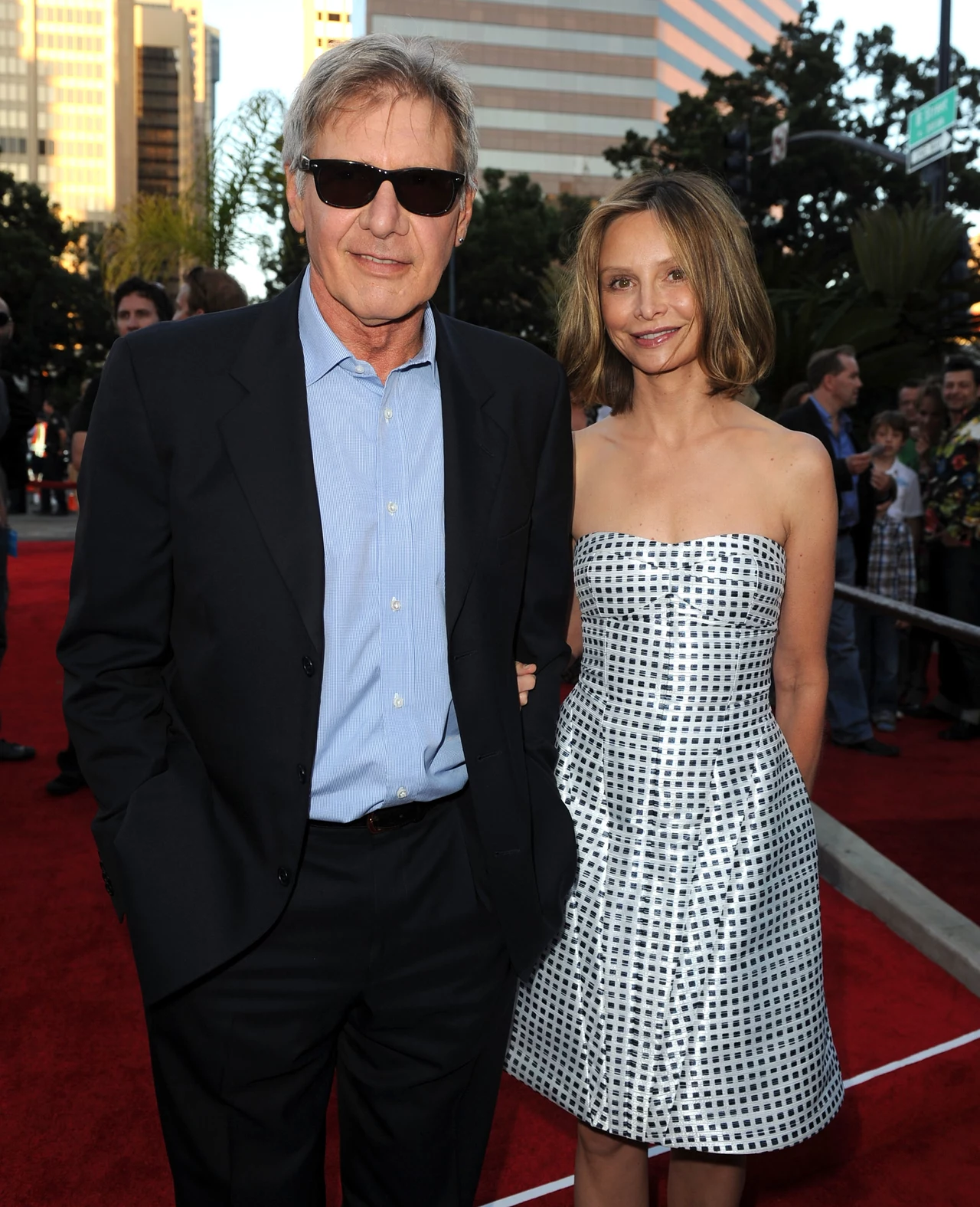 Harrison Ford z Calistą Flockhar od lat tworzą bardzo udany związek Harrison Ford z Calistą Flockhar od lat tworzą bardzo udany związek