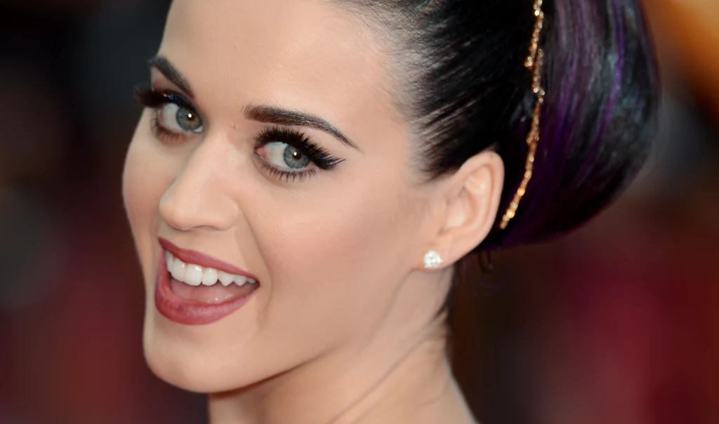 Miejsce 8. Katy Perry. Ponad 44 i pół miliona fanów Miejsce 8. Katy Perry. Ponad 44 i pół miliona fanów