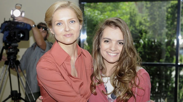 Urszula Grabowska i Maria Niklińska na planie serialu "Na krawędzi" Urszula Grabowska i Maria Niklińska na planie serialu "Na krawędzi"