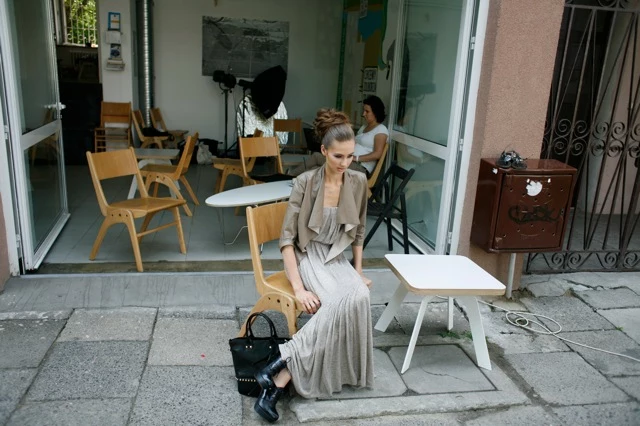 Zobaczcie, jak powstaje sesja zdjęciowa kolekcji Natalii Jaroszewskiej Zobaczcie, jak powstaje sesja zdjęciowa kolekcji Natalii Jaroszewskiej