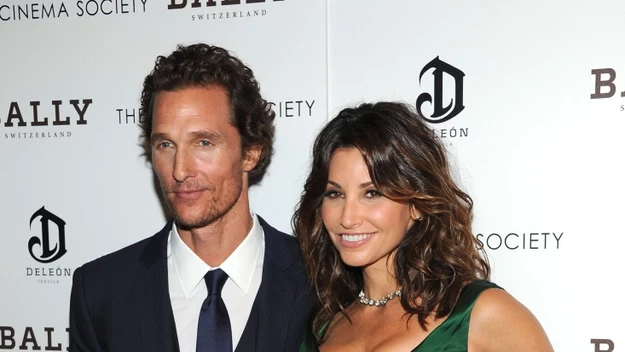 Gina w towarzystwie Matthew McConaughey