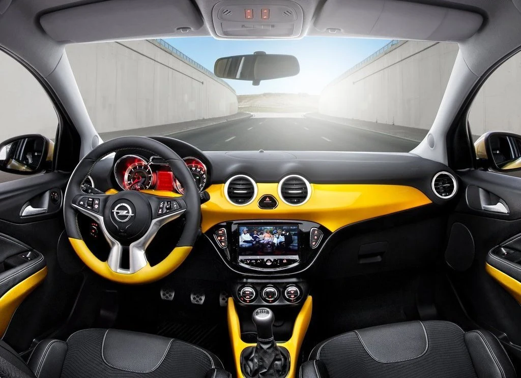 Opel Adam