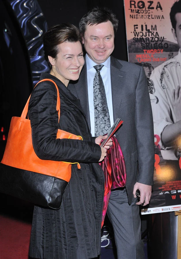 Jak mąż Stenki wytrzymuje z taką niepoprawną flirciarą? Jak mąż Stenki wytrzymuje z taką niepoprawną flirciarą?