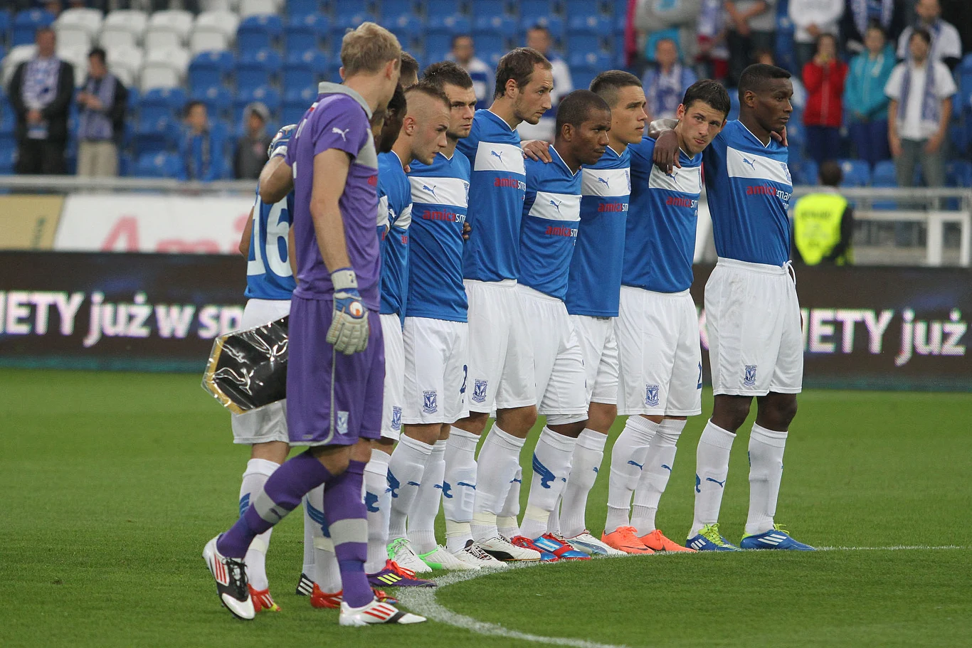 Piłkarze Lecha Poznań wygrali 1-0 z AIK Solna w meczu Ligi Europejskiej, ale awans wywalczyli Szwedzi, którzy w pierwszym spotkaniu pokonali "Kolejorza" 3-0. 