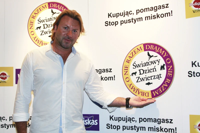 Artyści pomagają czworonogom