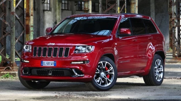 Jeep Grand Cherokee SRT8 nie jest perfekcyjny, ale to na pewno auto niepowtarzalne.