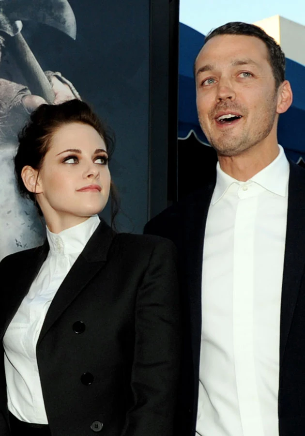 Rupert Sanders i Kristen Stewart na premierze "Królewny Śnieżki i Łowcy" Rupert Sanders i Kristen Stewart na premierze "Królewny Śnieżki i Łowcy"