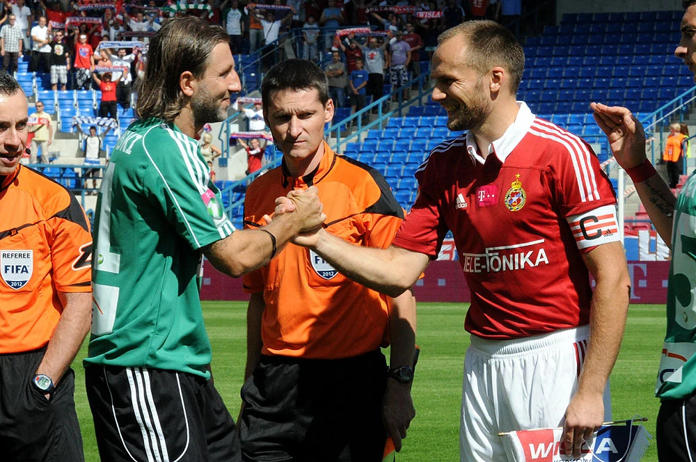 Zwycięskiego gola Wisła strzeliła w doliczonym czasie gry, a do siatki trafił Cwetan Genkow