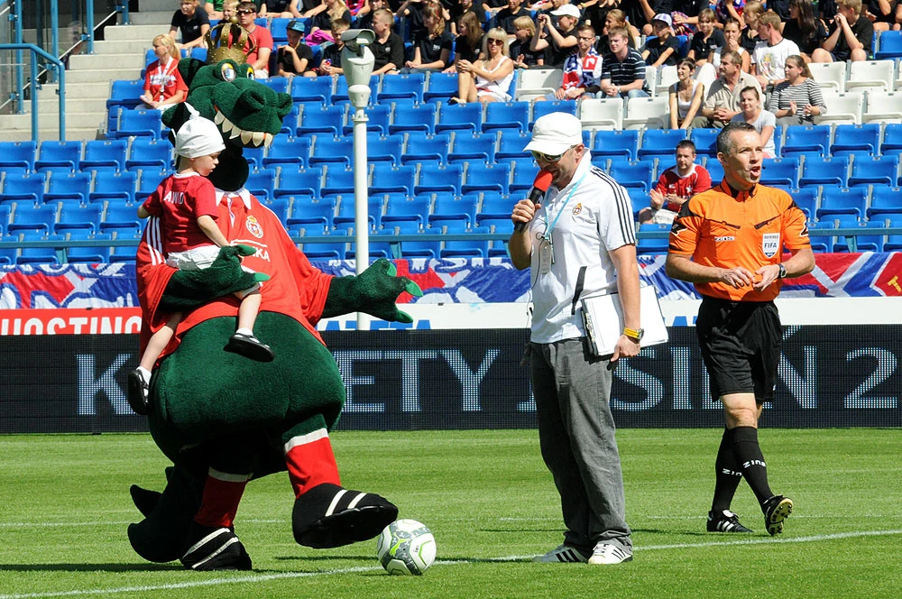 Zwycięskiego gola Wisła strzeliła w doliczonym czasie gry, a do siatki trafił Cwetan Genkow