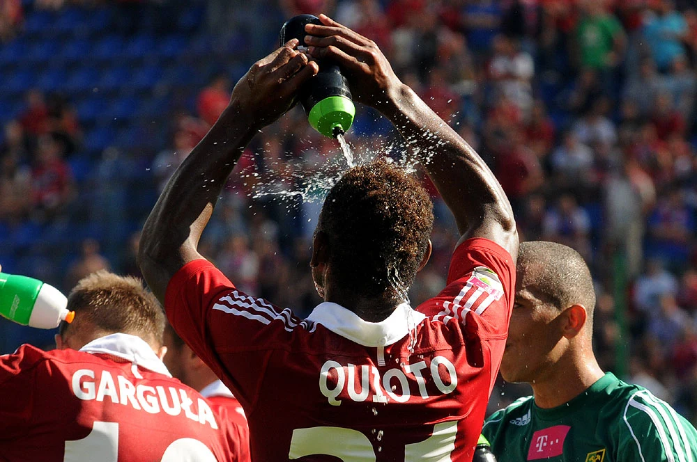 Zwycięskiego gola Wisła strzeliła w doliczonym czasie gry, a do siatki trafił Cwetan Genkow