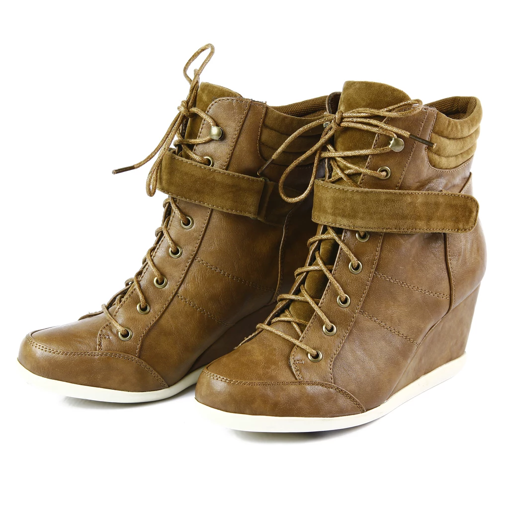 Buty House - kolekcja jesień-zima 2012/2013 Buty House - kolekcja jesień-zima 2012/2013